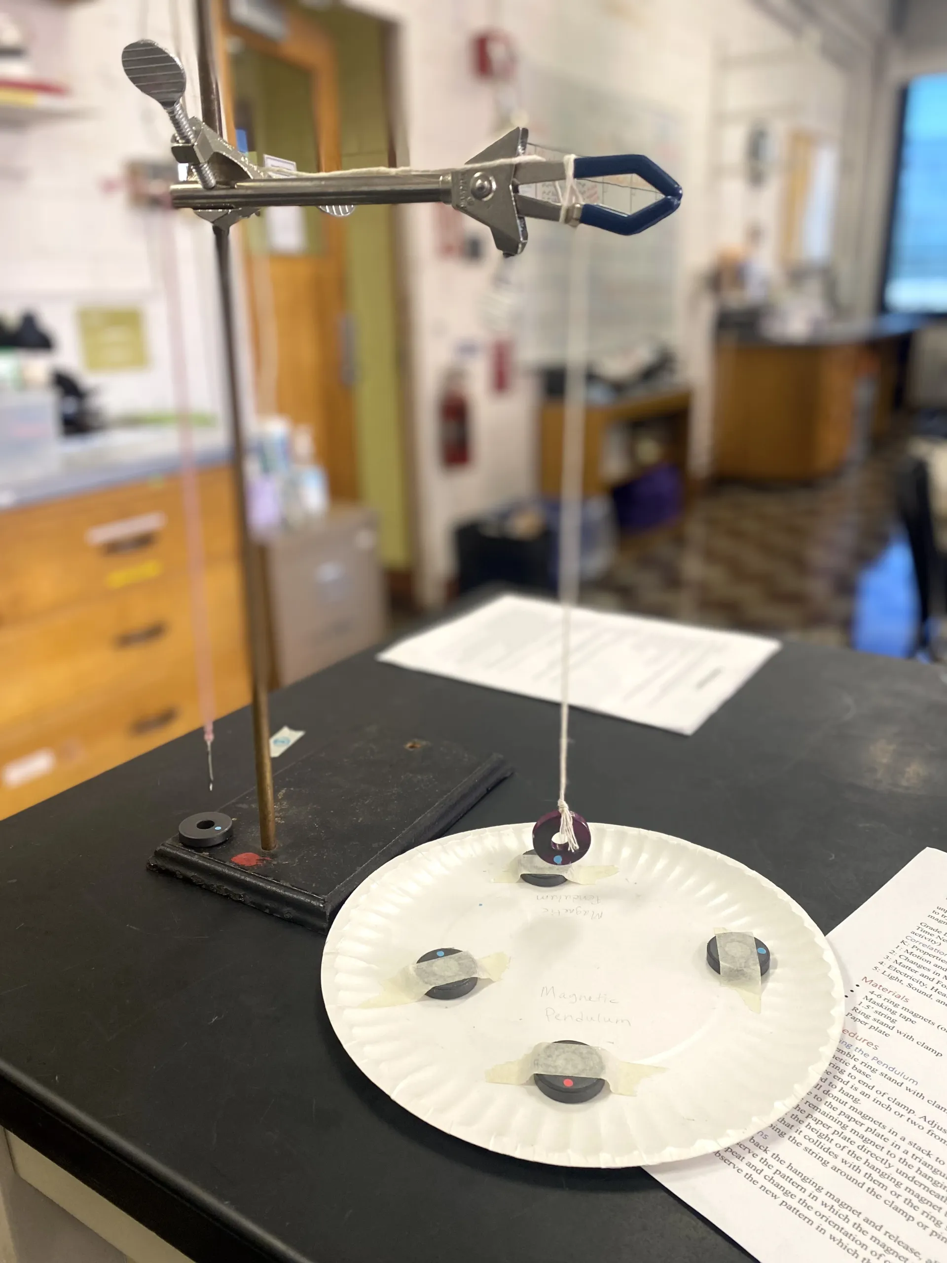 Magnetic Field Magnetism Experiment